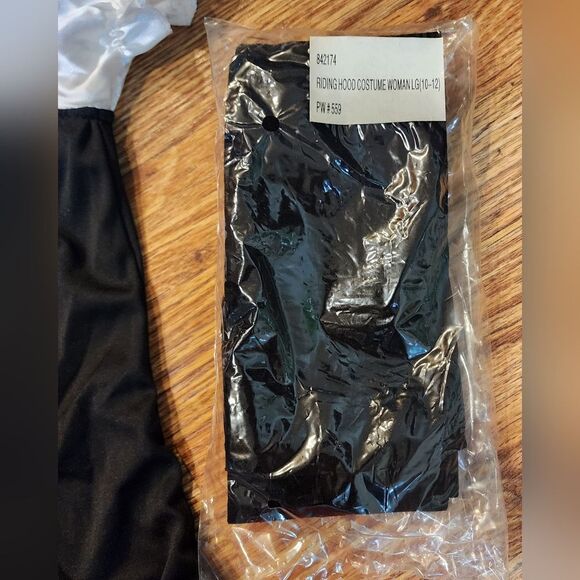 Sexy Red Riding Hood Halloween Costume Adult Size Large 10-12 - Picture 6 of 8